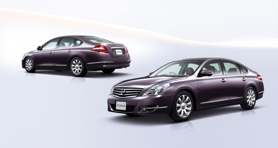  Nissan Teana 2003 года  (фото 13 из 25)